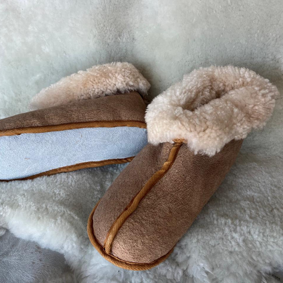 Oskava Sheepskin Slippers (Soft Sole) - Tan