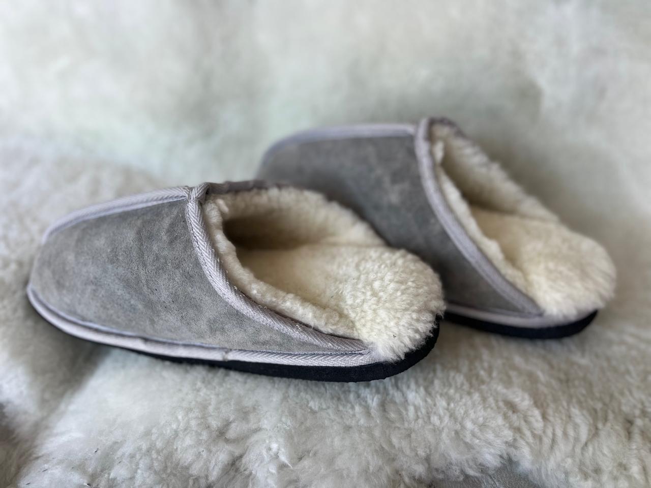 Oskava Sheepskin Slip Ons - Grey