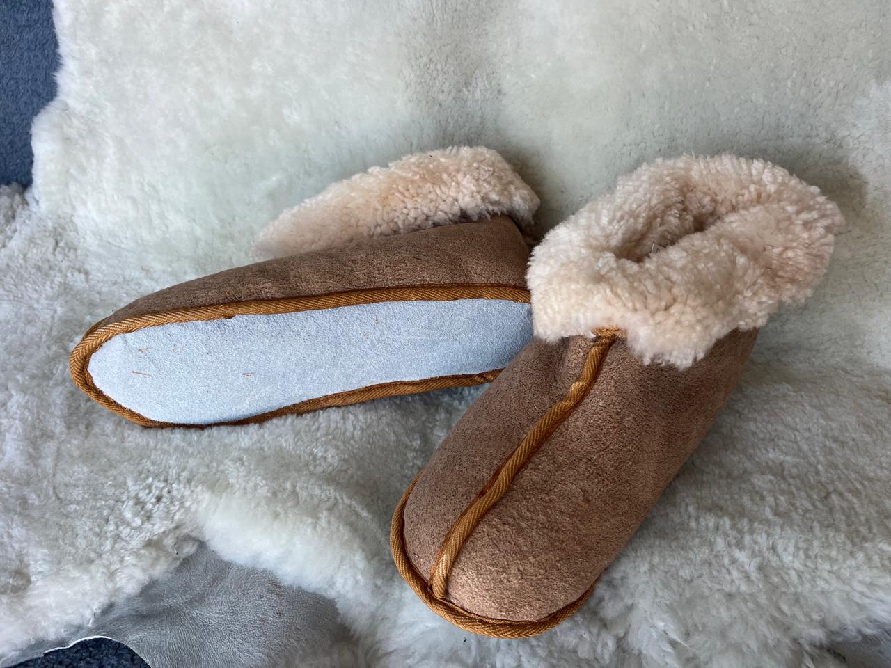 Oskava Sheepskin Slippers (Soft Sole) - Tan