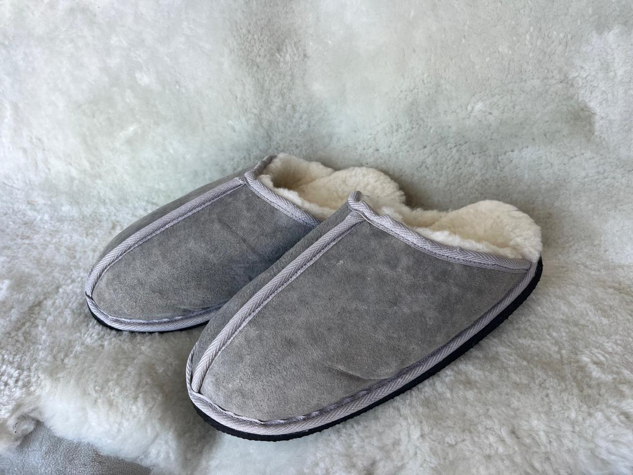 Oskava Sheepskin Slip Ons - Grey